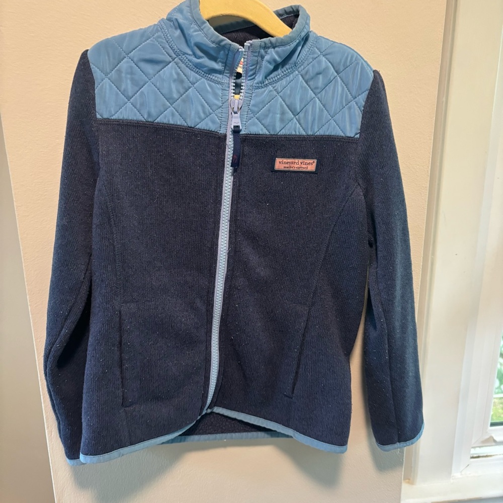 Vineyard Vines Navy and Light Blue Fleece Jacket xs size 5/6